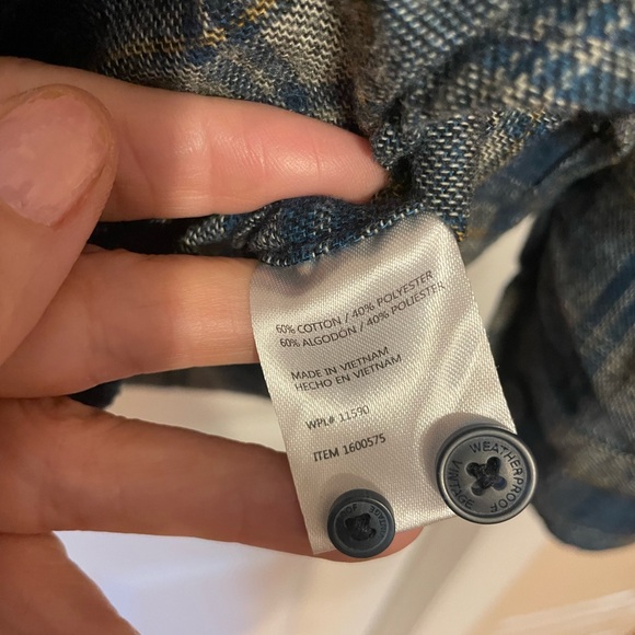 Weatherproof Vintage Men’s Blue Flannel Shirt - Size Large - Picture 9 of 9